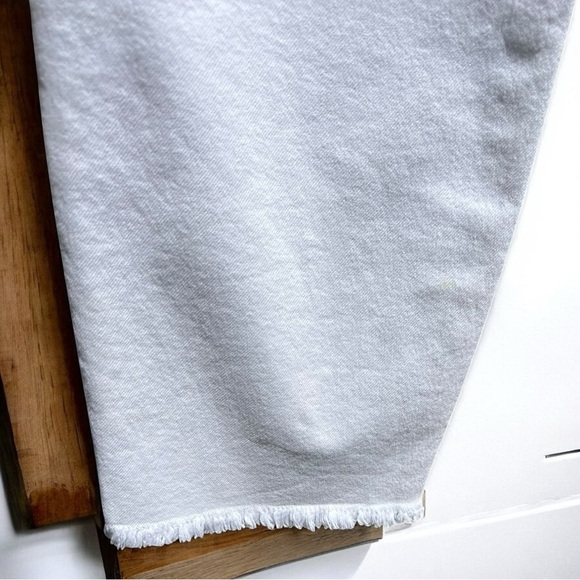 🌻NEW w.tag GOOD AMERICAN Good Straight High Waist Raw Hem Straight Leg Jeans 20 - Picture 3 of 12